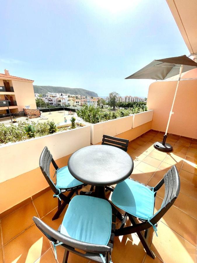 Los Seres - Relaxing Apartment With Pool Los Cristianos  Kültér fotó